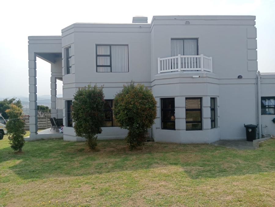 4 Bedroom Property for Sale in Strelitzia Park Eastern Cape